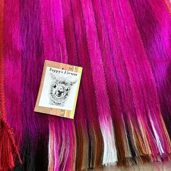 Beautiful alpaca scarf from Ecuador so soft and warm! - Picture 11 of 14